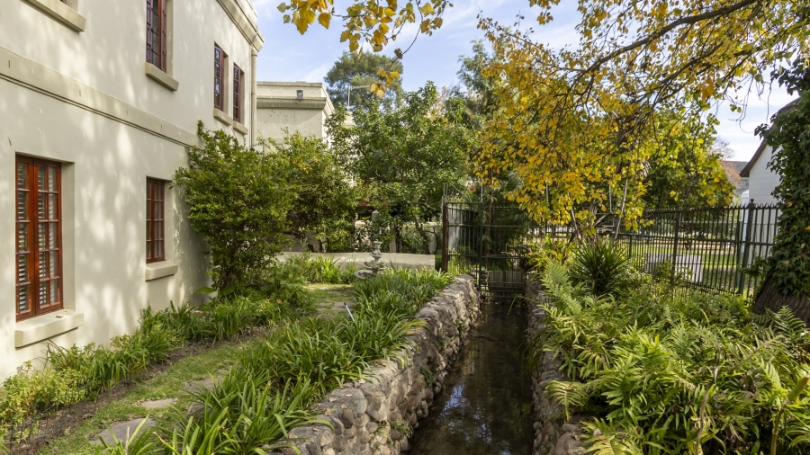 2 Bedroom Property for Sale in Stellenbosch Central Western Cape